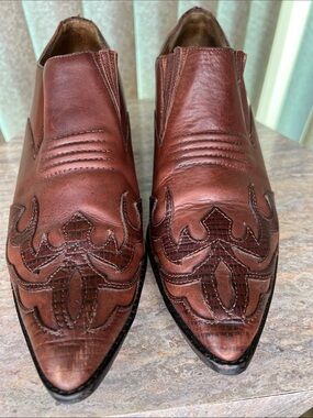 Hunt Club Vintage Brown Leather Western Slip-On Dress Shoes S-9M
